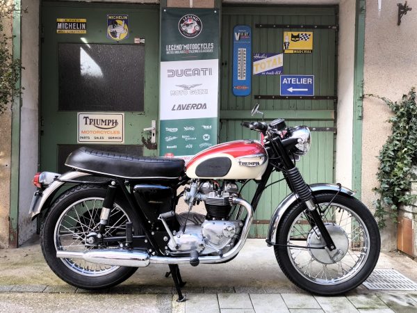 TRIUMPH 650 T120 R BONNEVILLE - 1967