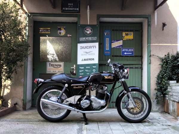 NORTON 850 COMMANDO ROADSTER - 1974 – Image 2