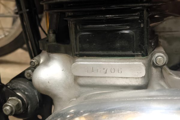 NORTON 850 COMMANDO ROADSTER - 1974 – Image 31